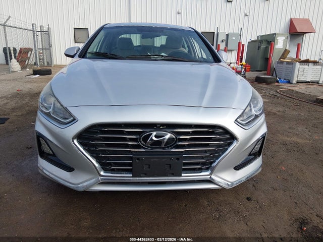 Hyundai SONATA SE 2018 5NPE24AF4JH618212 Image 12