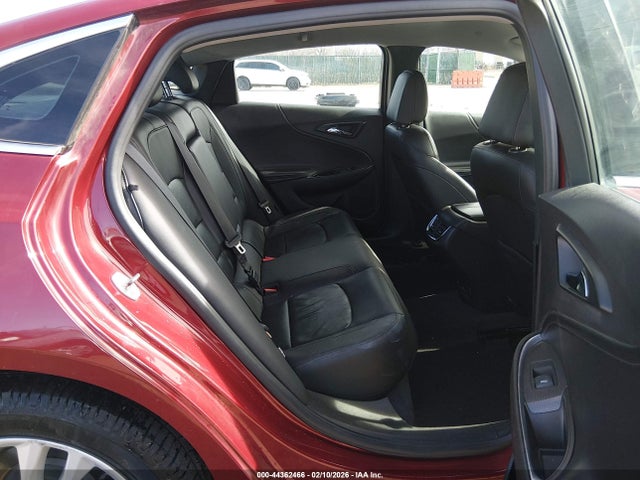 1G1ZE5ST0HF156392 Chevrolet MALIBU 1LT
