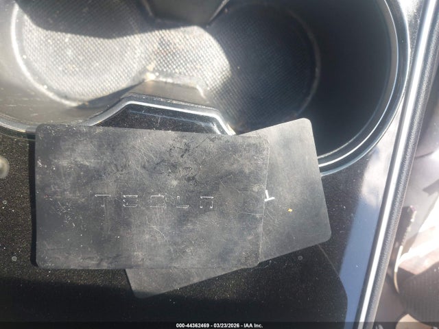 2021 TESLA MODEL Y 5YJYGDEE7MF107970 Photo 10