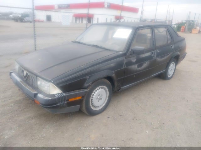 Aukcja sprzedaży 1987 Alfa Romeo Milano Gold, vin: ZARDA1162H1050451, numer aukcji: 44362493
