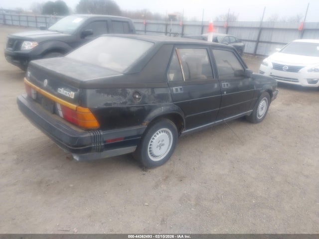 Aukcja sprzedaży 1987 Alfa Romeo Milano Gold, vin: ZARDA1162H1050451, numer aukcji: 44362493