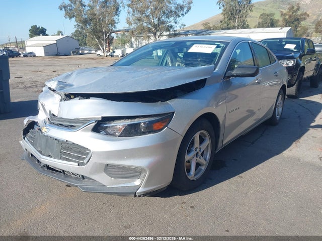 Chevrolet Malibu 1ls 2018 1G1ZB5ST1JF216212 Image 2