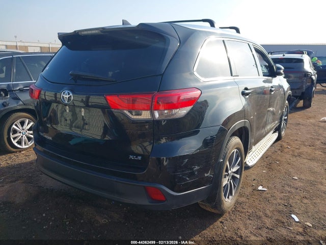 2017 TOYOTA HIGHLANDER 5TDKZRFH0HS522197 Photo 3