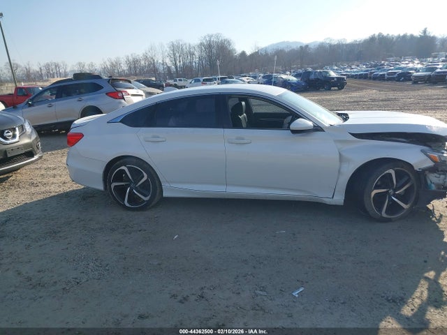 1HGCV1F39JA188309 Honda Accord Sport