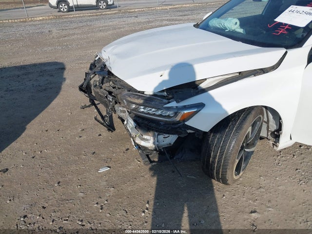 1HGCV1F39JA188309 Honda Accord Sport