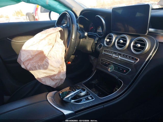 55SWF4KB2FU077539 Mercedes-Benz C 300 4matic/luxury 4matic/sport 4matic