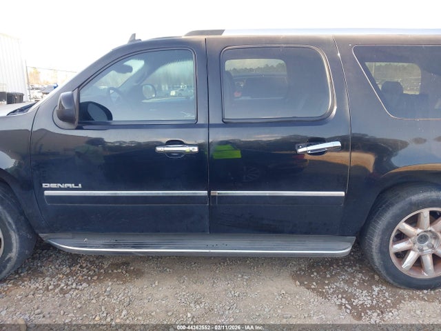 1GKS1MEF5ER177600 GMC Yukon Xl 1500 Denali