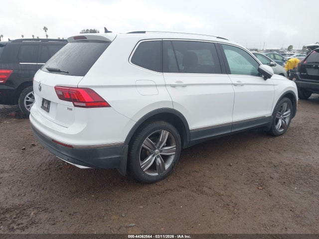 3VV5B7AX5JM172206 Volkswagen Tiguan 2.0t Sel Premium