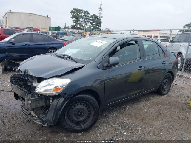44362572 :رقم المزاد ، JTDBT4K32C1421134 vin ، 2012 Toyota Yaris مزاد بيع