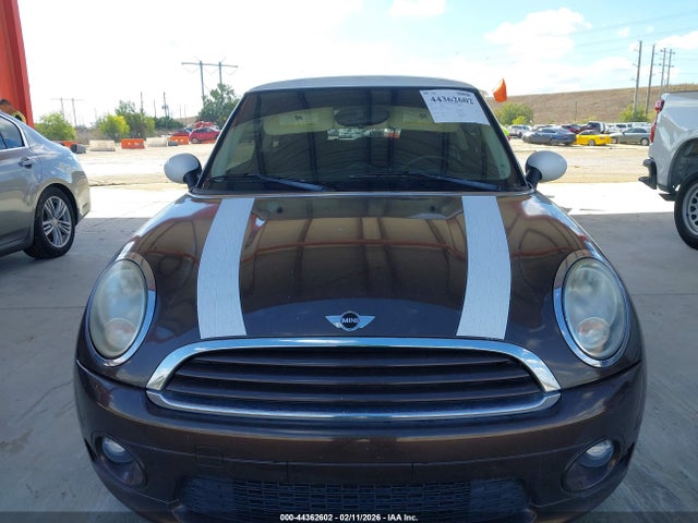 2011 MINI COOPER WMWSU3C59BT097042 Photo 5