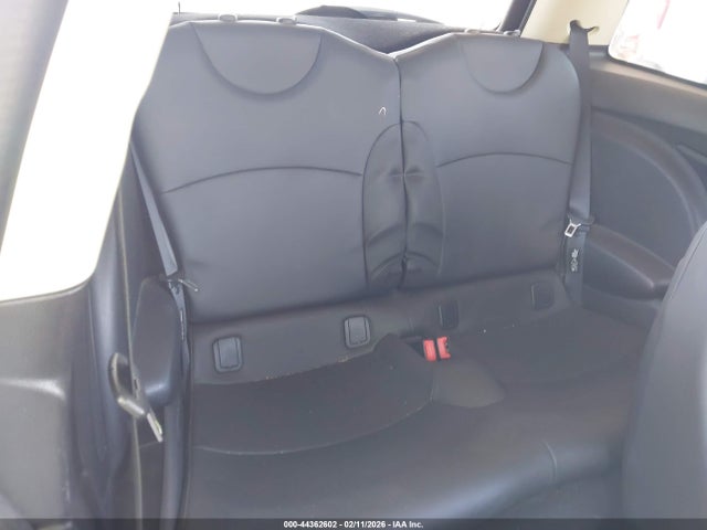 2011 MINI COOPER WMWSU3C59BT097042 Photo 7