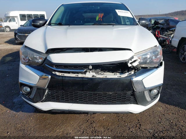 44362605 :رقم المزاد ، JA4AP3AU3JU016040 vin ، 2018 Mitsubishi Outlander Sport 2.0 Le مزاد بيع