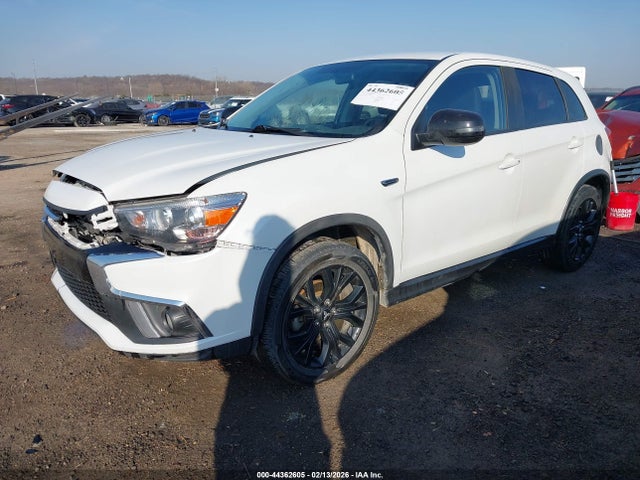 44362605 :رقم المزاد ، JA4AP3AU3JU016040 vin ، 2018 Mitsubishi Outlander Sport 2.0 Le مزاد بيع