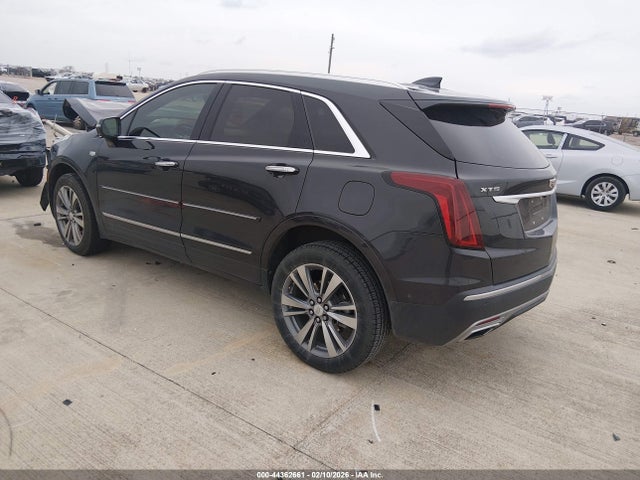 2020 CADILLAC XT5 1GYKNCRS4LZ151174 Photo 2