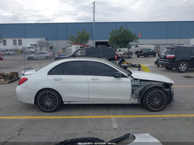 55SWF6EB6JU237969 Mercedes-Benz Amg C 43 4matic