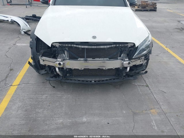55SWF6EB6JU237969 Mercedes-Benz Amg C 43 4matic