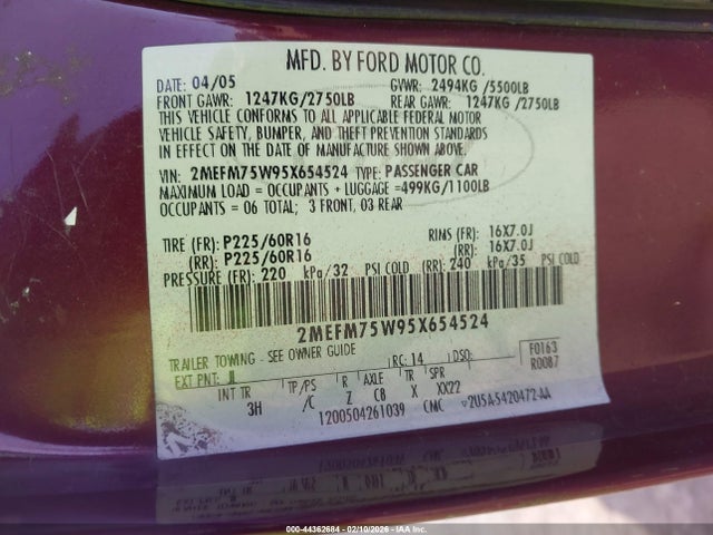 44362684 :رقم المزاد ، 2MEFM75W95X654524 vin ، 2005 Mercury Grand Marquis Ls/lse مزاد بيع