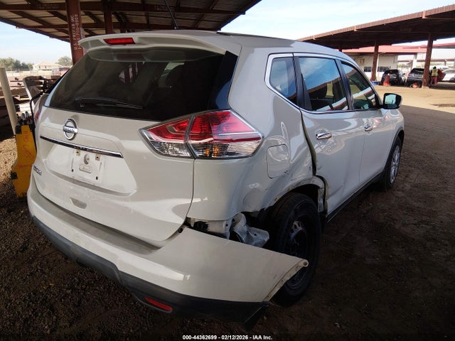 Nissan ROGUE S 2015 5N1AT2MT2FC856009 Image 14