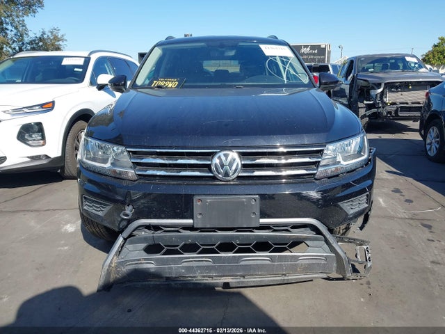 3VV3B7AX7KM181269 Volkswagen Tiguan 2.0t Se/2.0t Sel/2.0t Sel R-line/2.0t Sel R-line Black