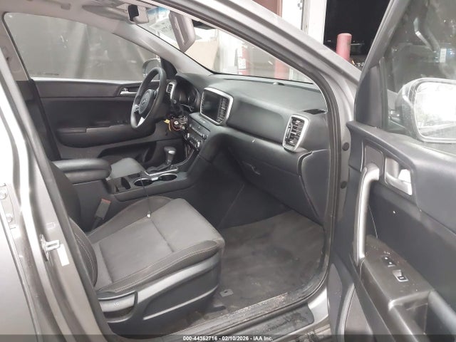 2022 KIA SPORTAGE KNDPM3AC2N7005633 Photo 4