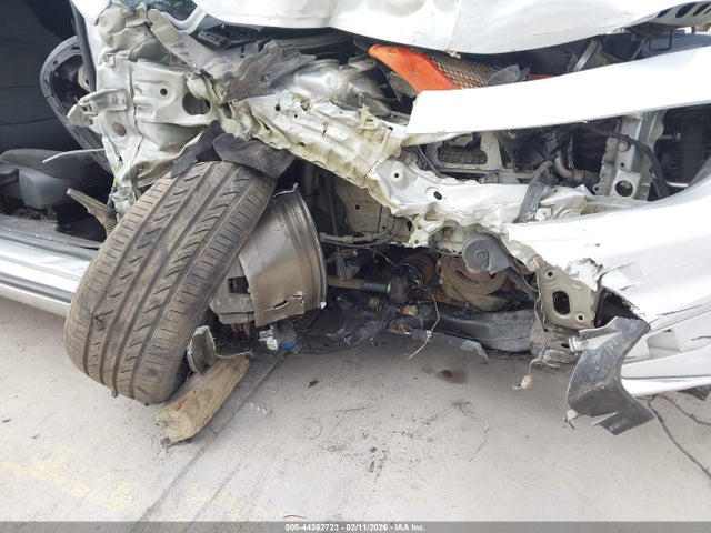 1G1ZF5SX3GF264522 Chevrolet MALIBU 2LT