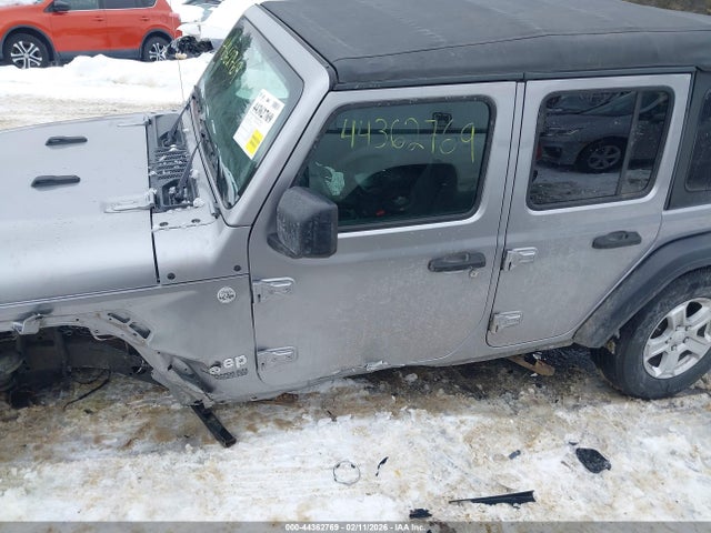 1C4HJXDN2LW139126 Jeep Wrangler Unlimited Sport S 4x4