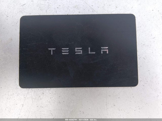 2020 TESLA MODEL Y 5YJYGDEE6LF054872 Photo 10