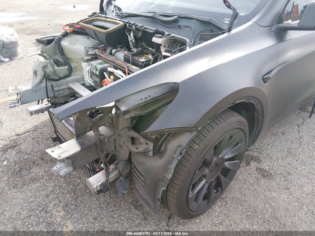 44362791 :رقم المزاد ، 5YJYGDEE6LF054872 vin ، 2020 Tesla Model Y Long Range Dual Motor All-wheel Drive مزاد بيع