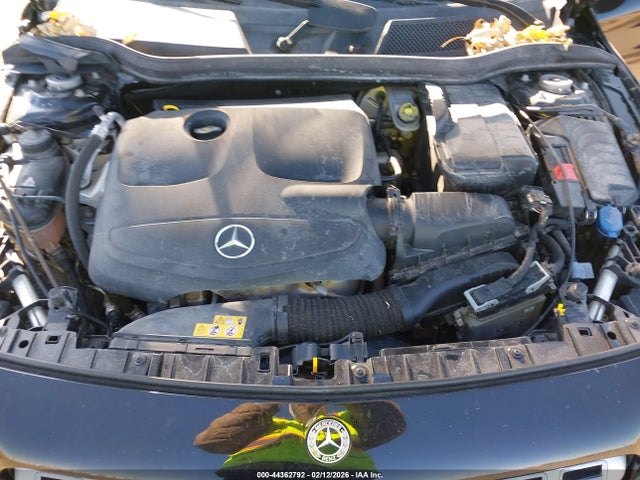 WDCTG4GB7JJ455702 Mercedes-Benz Gla 250 4matic