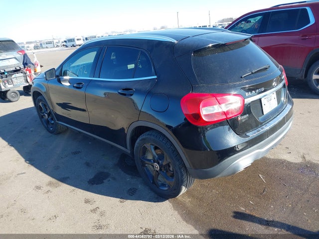 WDCTG4GB7JJ455702 Mercedes-Benz Gla 250 4matic
