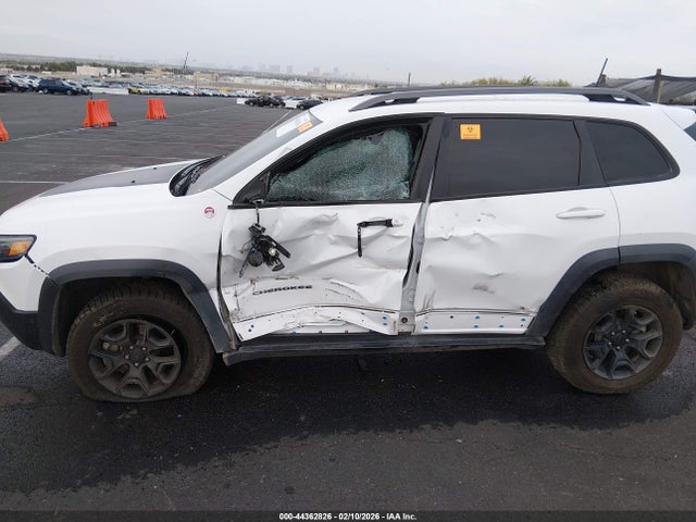 1C4PJMBN0KD405475 Jeep Cherokee Trailhawk Elite 4x4