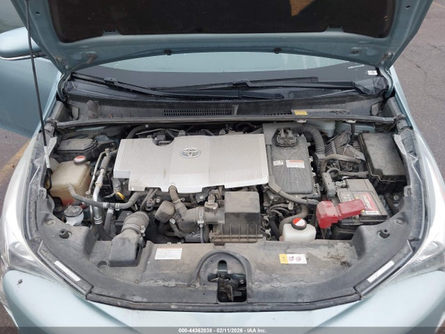 JTDKBRFU6G3522609 Toyota Prius Two