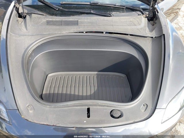 2025 Tesla Model 3 Long Range Rear-wheel Drive/standard Rear-wheel Drive მანქანა იყიდება აუქციონზე, vin: 5YJ3E1EA9SF970164, აუქციონის ნომერი: 44362852