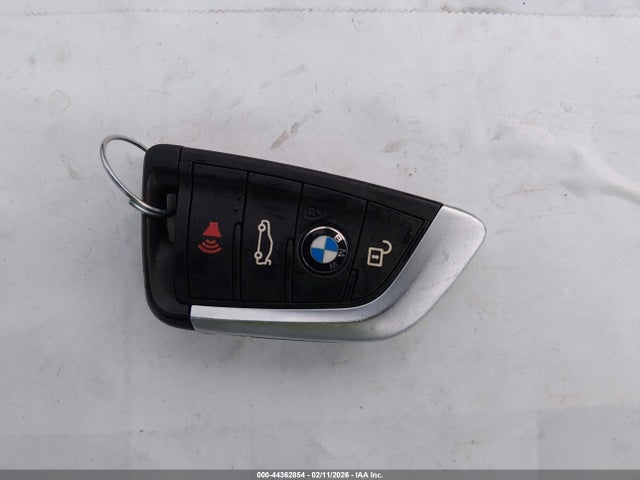 2020 BMW X1 WBXJG9C08L5R31713 Photo 10
