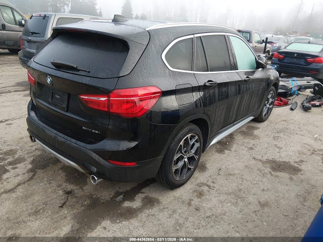 2020 BMW X1 WBXJG9C08L5R31713 Photo 3