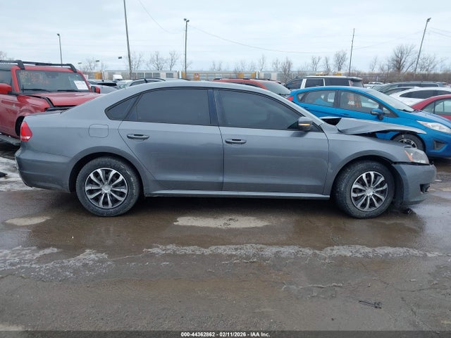 44362862 :رقم المزاد ، 1VWAP7A30DC078037 vin ، 2013 Volkswagen Passat 2.5l S مزاد بيع