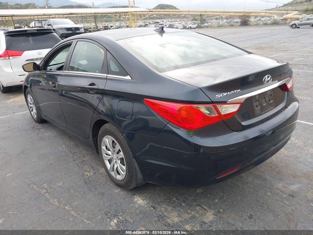 2012 HYUNDAI SONATA 5NPEB4AC7CH365556 Photo 2