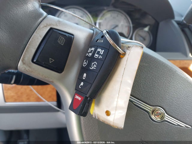 Aukcja sprzedaży 2010 Chrysler Town & Country Limited, vin: 2A4RR6DXXAR199504, numer aukcji: 44362913