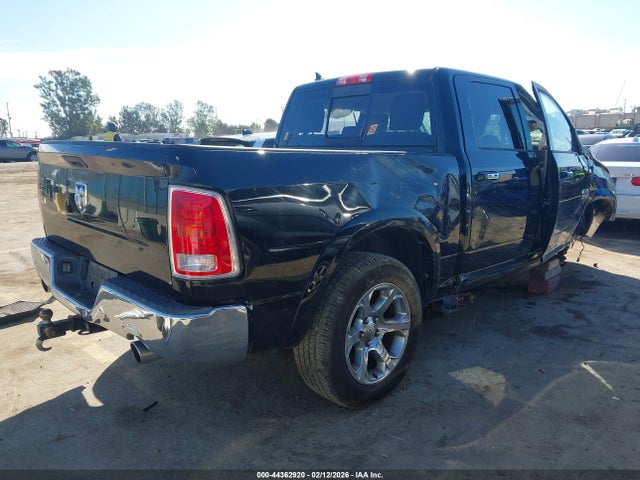 2015 RAM 1500 1C6RR6NT9FS542298 Photo 3
