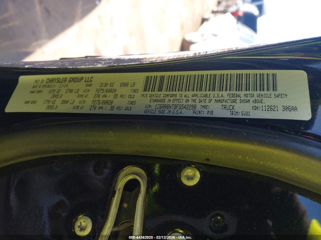 2015 RAM 1500 1C6RR6NT9FS542298 Photo 8