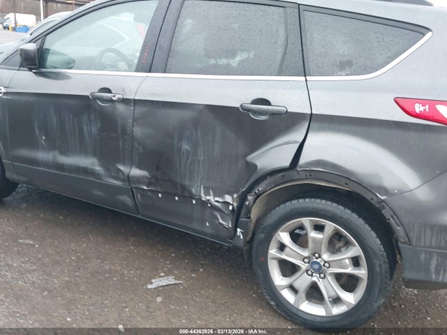 1FMCU9GX7FUA67569 Ford ESCAPE SE
