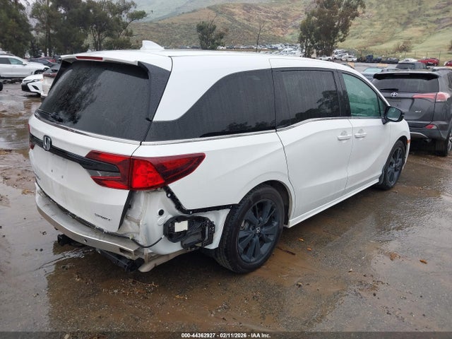 5FNRL6H72PB000161 Honda Odyssey Sport