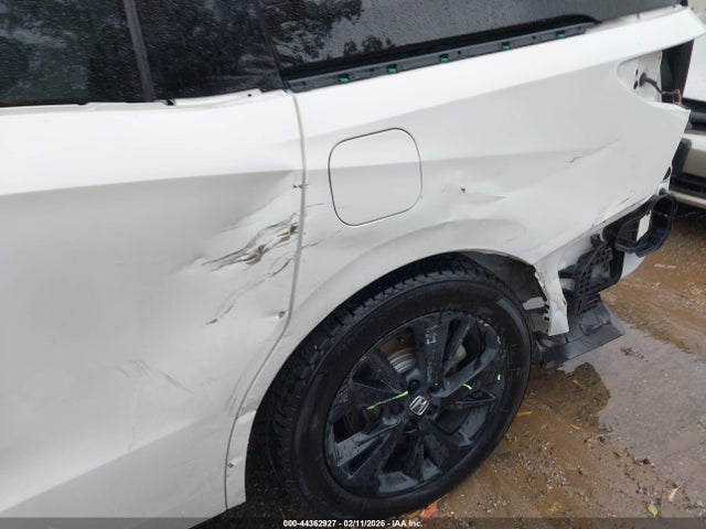 5FNRL6H72PB000161 Honda Odyssey Sport