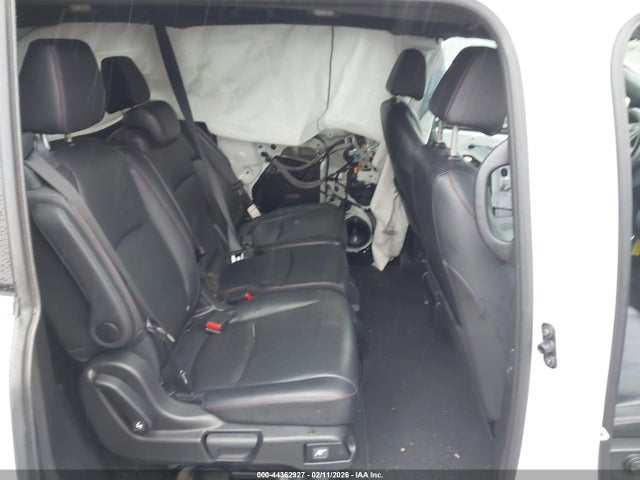 5FNRL6H72PB000161 Honda Odyssey Sport