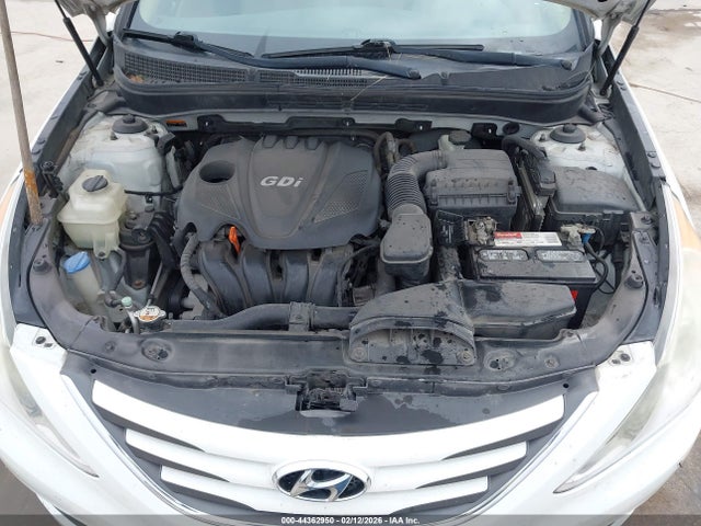 5NPEB4AC8EH837735 Hyundai SONATA GLS