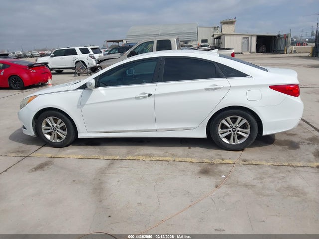 5NPEB4AC8EH837735 Hyundai SONATA GLS