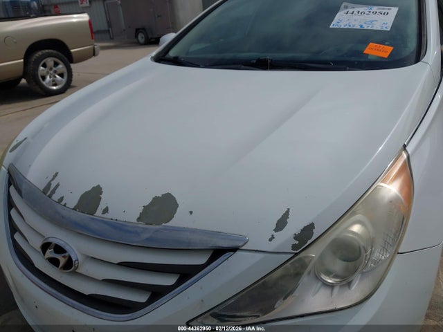 5NPEB4AC8EH837735 Hyundai SONATA GLS