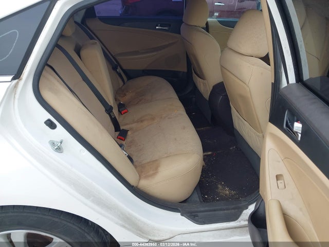 5NPEB4AC8EH837735 Hyundai SONATA GLS