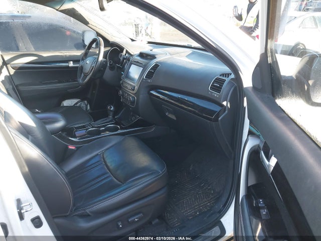 5XYKWDA72EG536122 KIA Sorento Limited V6