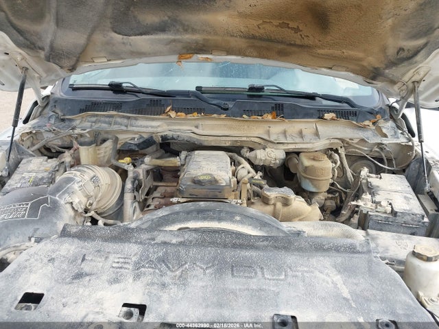44362990 :رقم المزاد ، 3C63R3HL9JG276927 vin ، 2018 Ram 3500 Slt  4x4 8' Box مزاد بيع